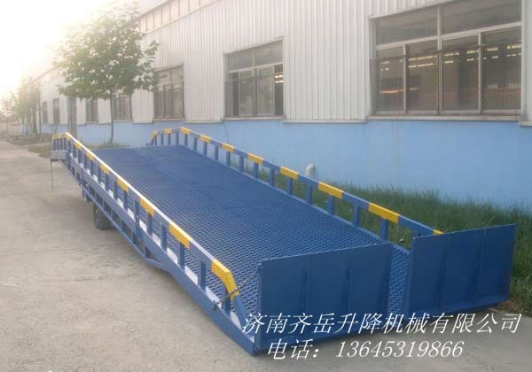 移动登车桥